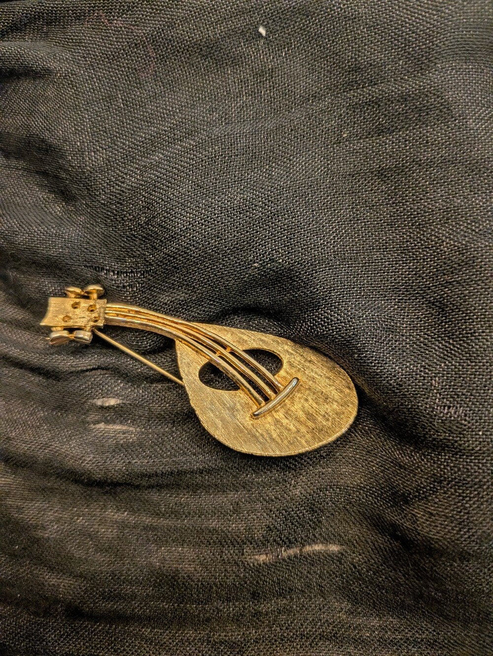 J.J. Gold-Tone Musical Instrument Brooch